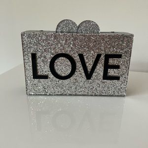 Love Clutch